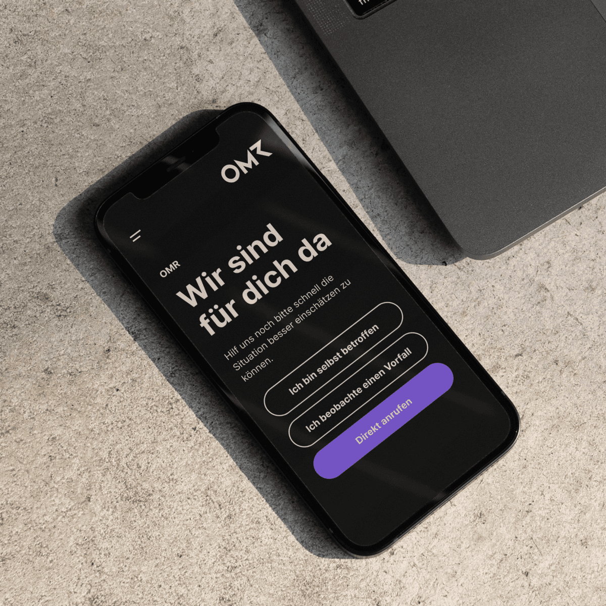 White Label – Smartphone with individually branded reporting form